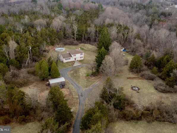 576 Geigel Hill Rd, Ottsville, PA 18942