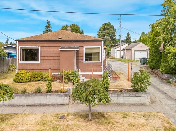 710 W North St, Bellingham, WA 98225