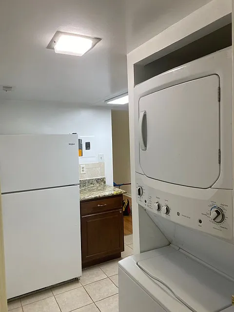2 bed, 957 sqft, $2,000 — Photo 4
