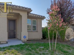 10516 Fossil Way, Elk Grove, CA 95757