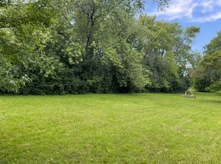 1840 Park Ave W, Highland Park, IL 60035