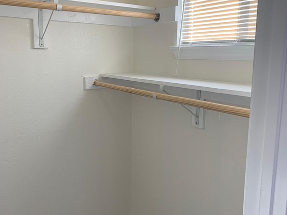 5th image of 3156 Humbolt Ave