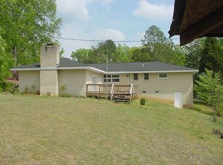 1559 Ridge Rd, Columbus, MS 39705