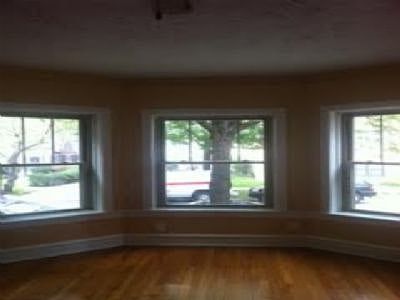 4th image of 6932 S Crandon Ave APT 2E