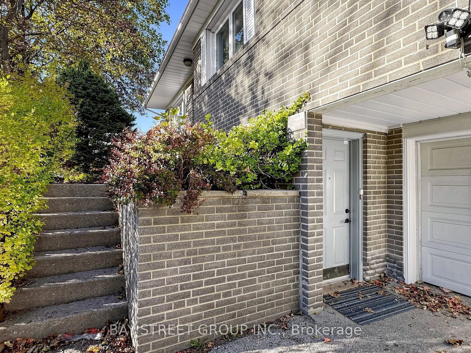 4 bed, $3,600 — Photo 4