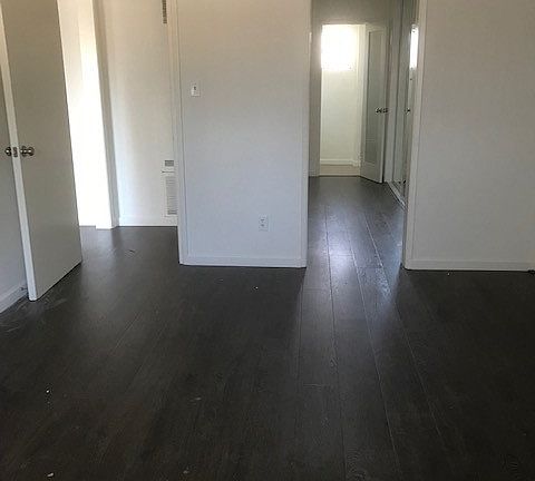 3rd image of 1900 Glendon Ave APT 305