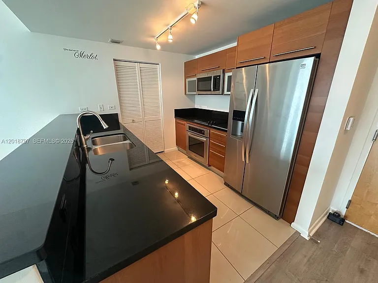 244 Biscayne Blvd #1910 — Photo 6