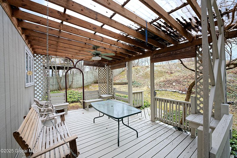 5th image of 38 Desson Avenue