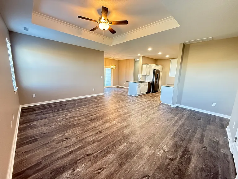 2630 N Liberty Ln #F — Photo 3