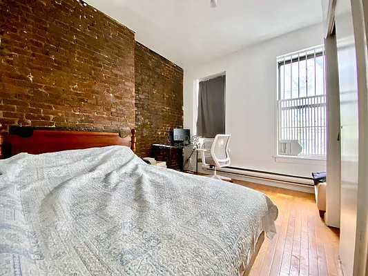 Rented by Bond New York | media 14