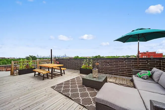 1938 N Francisco Ave #4S — Photo 17