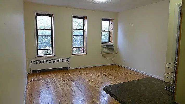 2nd image of 276 7th Ave #1B