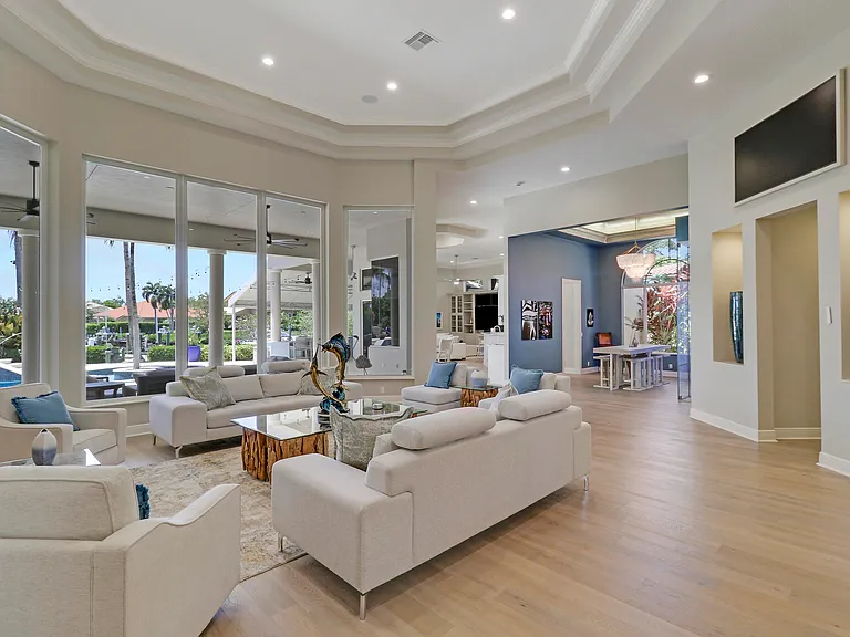 18808 SE Windward Island Ln — Photo 29