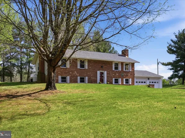 2755 Allen Rd, Berryville, VA 22611