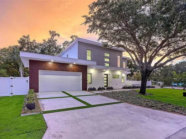 2010 Hyde Park Cir, Sarasota, FL 34239