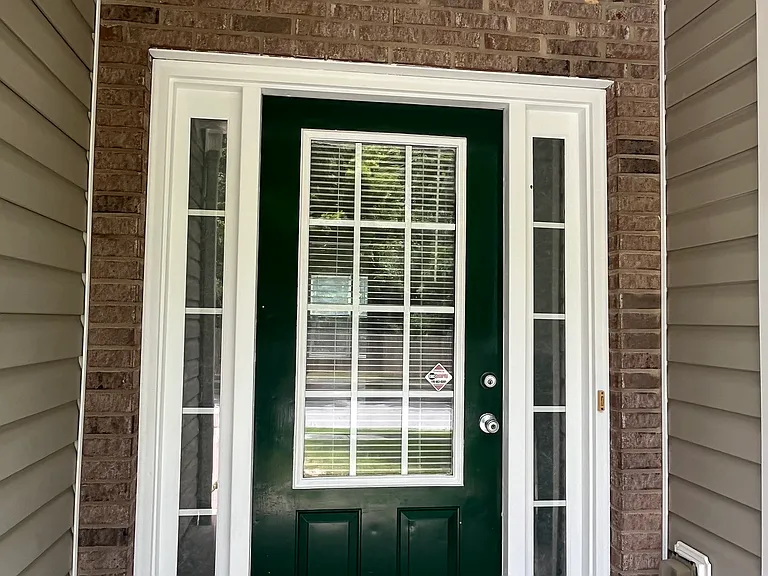 2501 Southhaven Ln — Photo 6