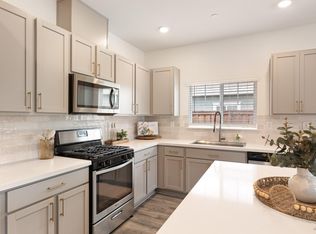 625 Honey Bee Road, Dixon, CA 95620