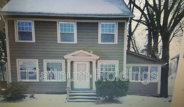 3192 Sycamore Rd — Photo 2