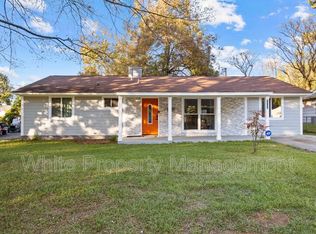 2620 Englehardt St, Charlotte, NC 28216