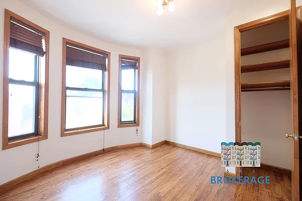 Rented by SBJ Brokerage, LLC | media 25