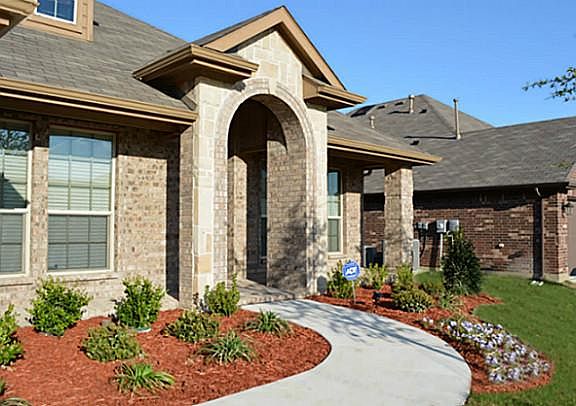 2nd image of 15720 Carlton Oaks Dr