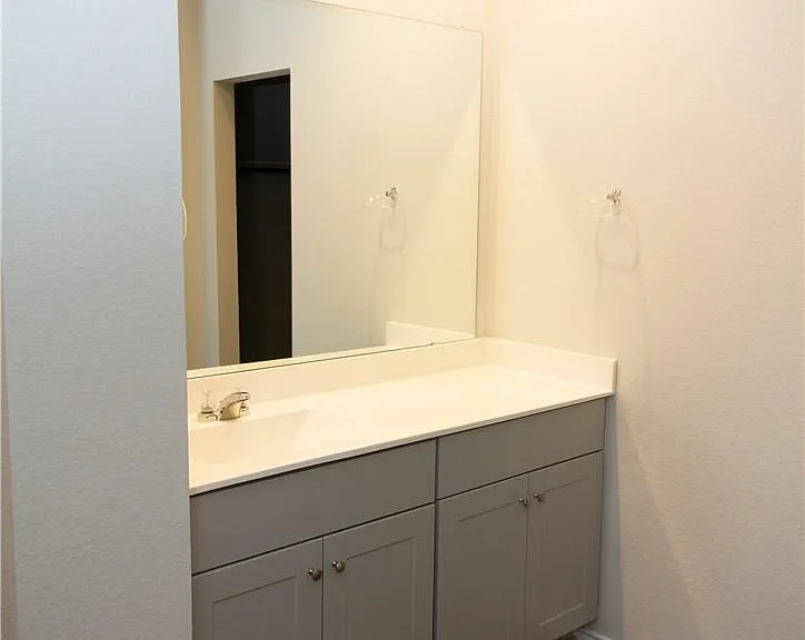 13004 Brahmin Dr — Photo 6