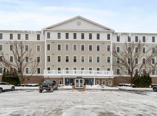 Peabody Crossing Condominiums, Peabody, MA 01960