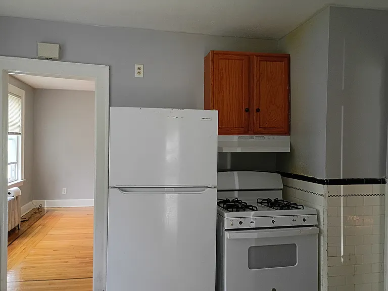 257 Sheffield Ave — Photo 5