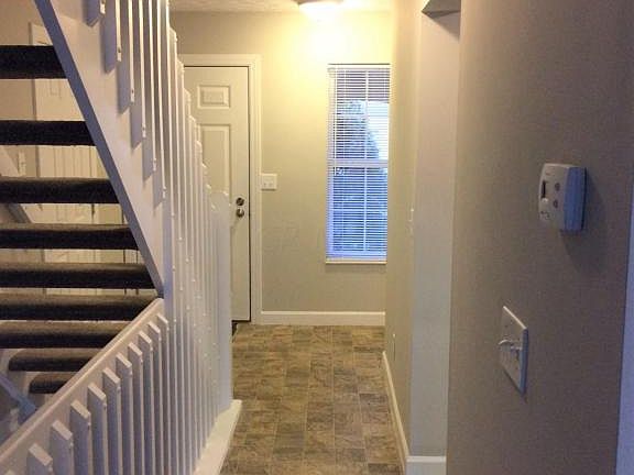 2nd image of 5712 Apricot Ln