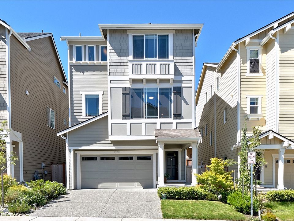 1st image of 1320 138 Place SW #17