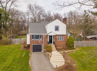 2825 Anderson Dr, Allison Park, PA 15101