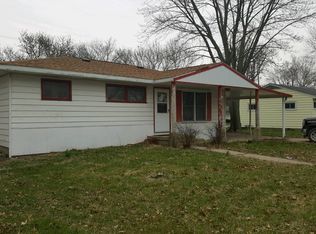 410 N Juniper Dr, Atwood, IL 61913