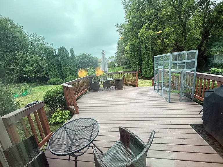 606 Samuel Dr — Photo 21