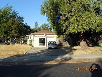 1st image of 909 W Longview Ave