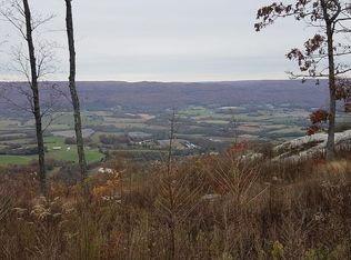 4458 Porch Rock Rd, Pikeville, TN 37367