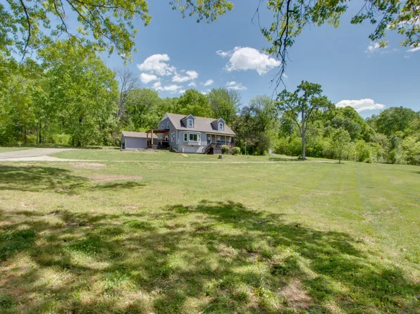1830 Popes Chapel Rd, Thompsons Station, TN 37179
