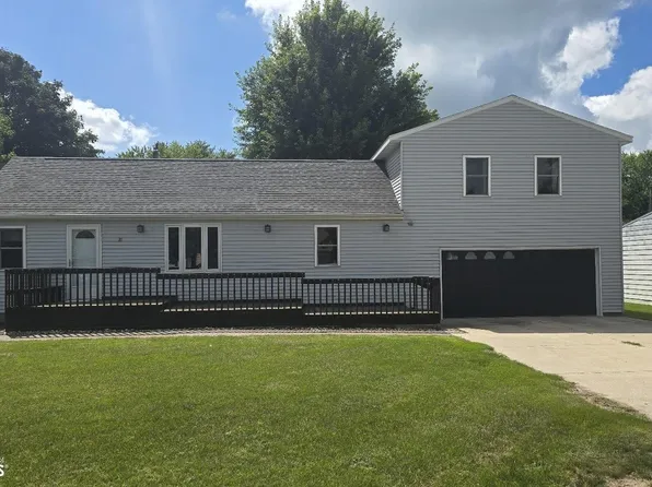 311 E Broadway, Leland, IA 50453