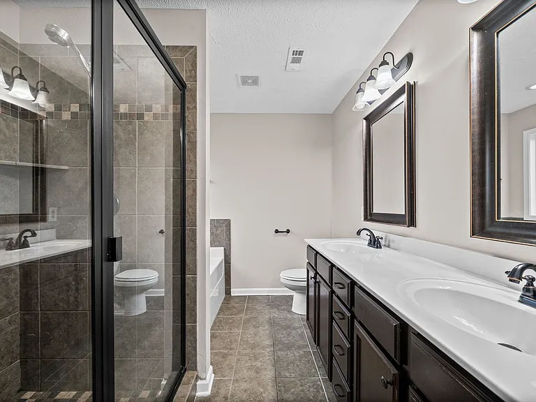 880 Cherry Blossom Ln — Photo 25