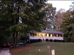 449 Winchester Dr, King, NC 27021