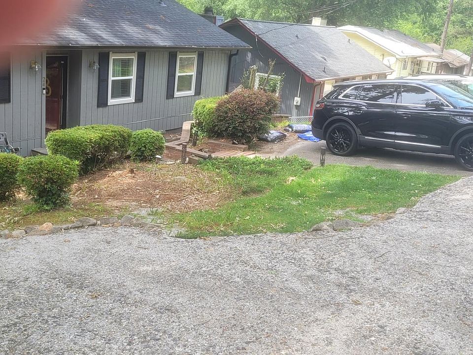 1st image of 24 Fairmont Dr #24