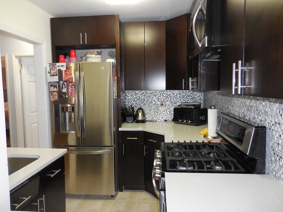 1st image of 6636 Yellowstone Blvd
