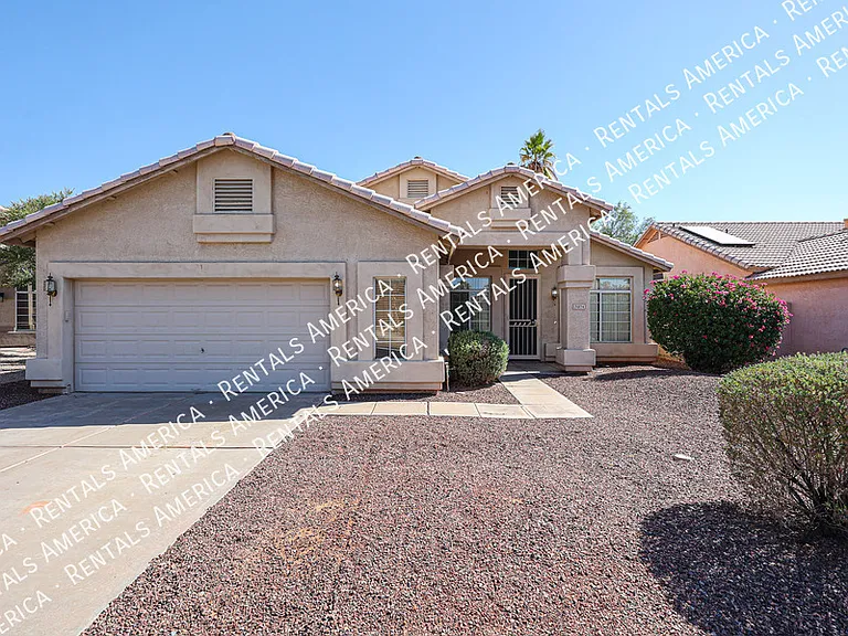 13874 W Wilshire Dr — Photo 2