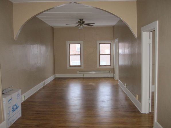 118 Spring St APT 2