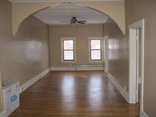 118 Spring St #2 Photo 1