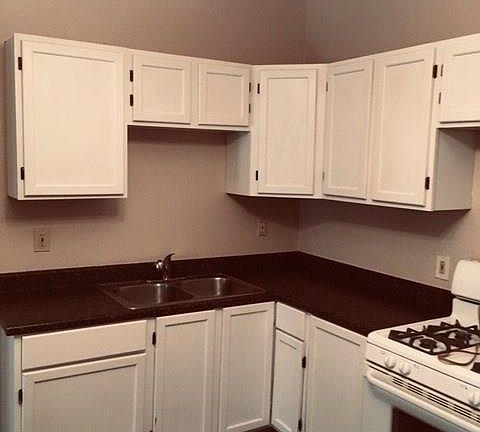 4th image of 111 N Winnetka Ave APT 3