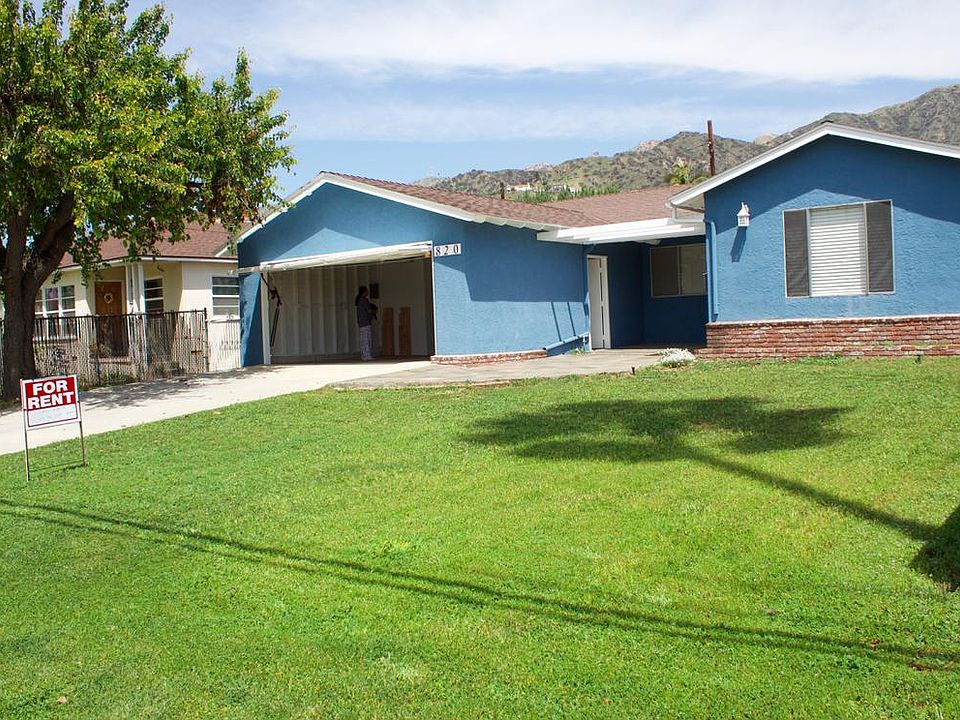 1st image of 820 S Bel Aire Dr