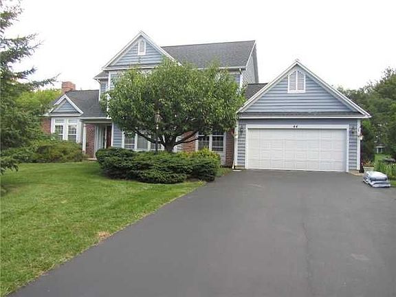 2nd image of 44 Chardonnay Dr