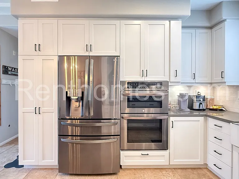 2760 Farragut Rd #113 — Photo 7