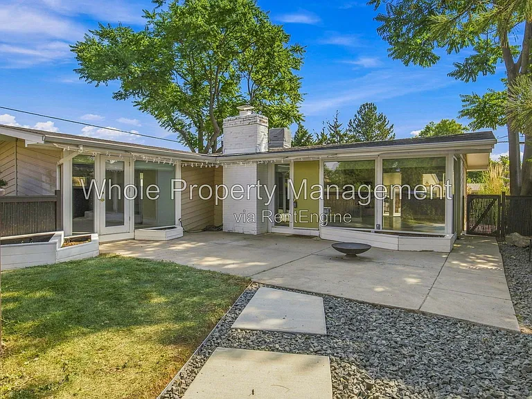 2300 S Newton St — Photo 2