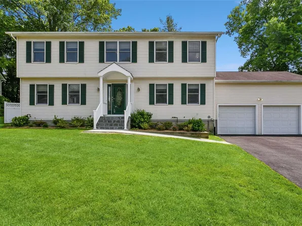 19 Melissa Drive, Greenburgh, NY 10502